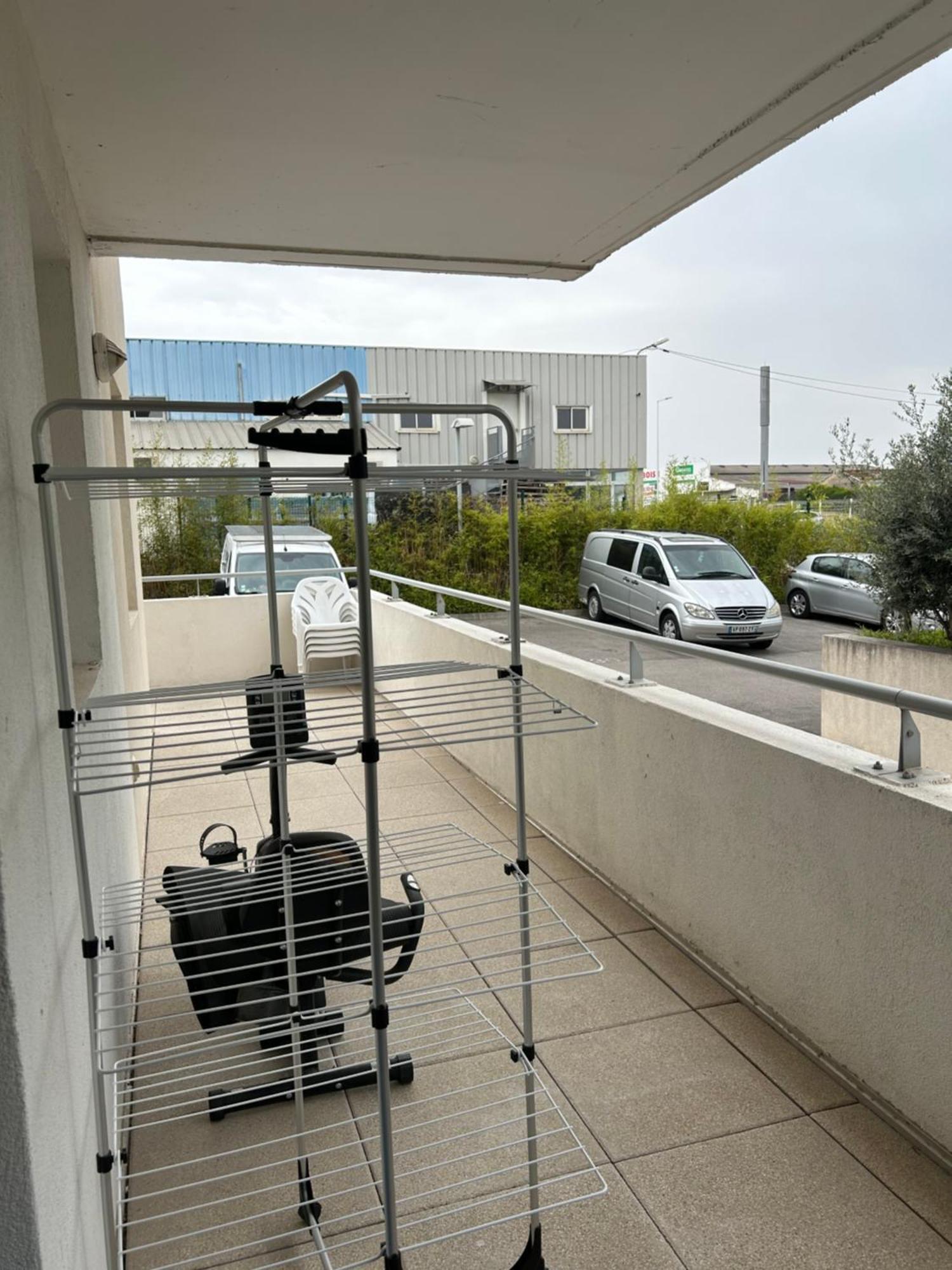 Appt Montpellier 2 Chambres Et 10 Minutes Des Plages Kültér fotó